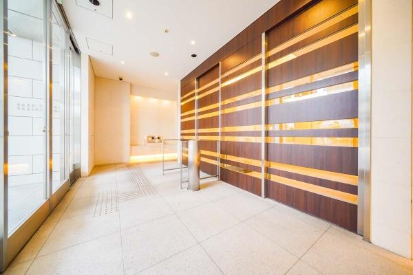 エントランスアプローチ