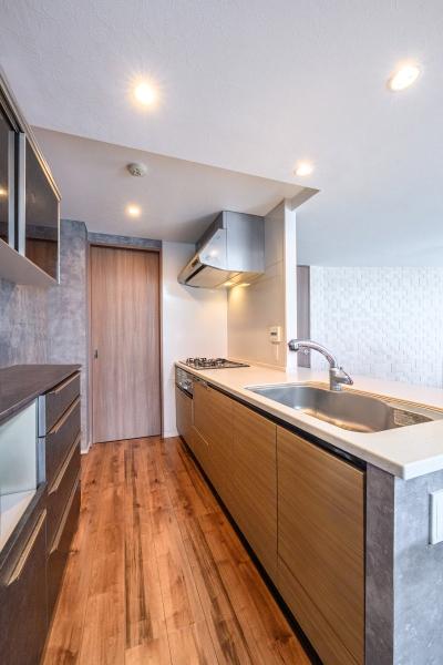 家族でゆったり過ごせる約25.5帖のLDK（CGで作成したリフォームイメージ）