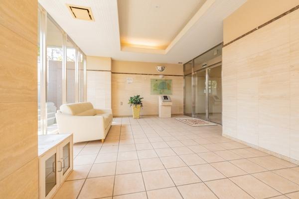 緑豊かなエントランス　