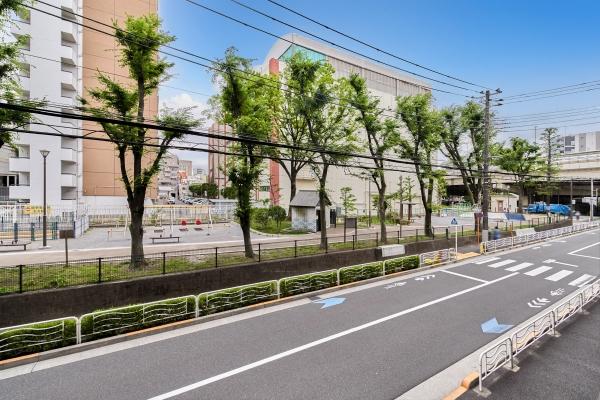 エントランス外観