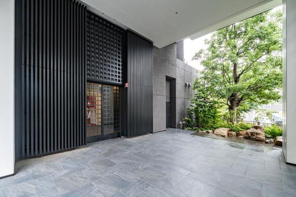 館銘板