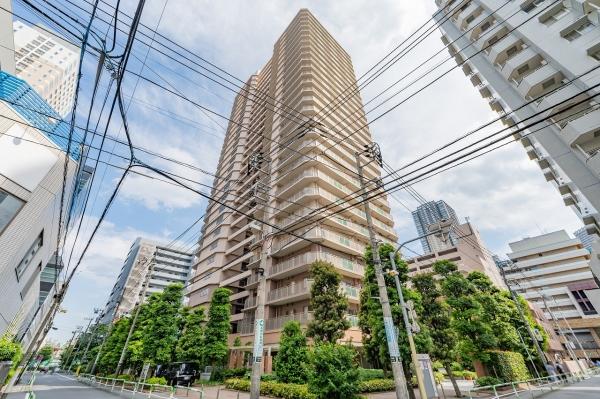 ライオンズタワー池袋 外観