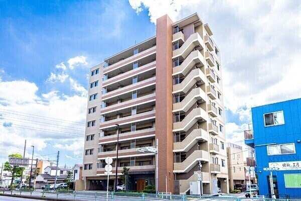 山田建設他分譲、山田建設施工、エム・シー・サービス管理。京成本線「青砥」駅 徒歩13分の立地です。