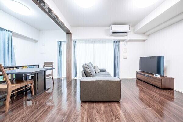 JR高崎線「尾久」駅徒歩6分、JR山手線「田端」駅徒歩15分の2路線利用可能で、通勤などに便利です。