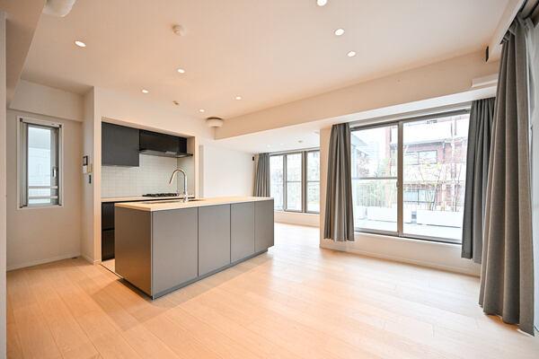 ※販売対象に家具・調度品は含まれません。