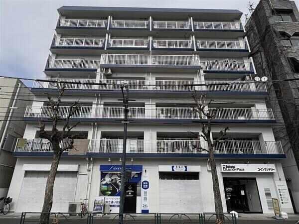 JR中央本線「中野」駅徒歩15分、「高円寺」駅徒歩16分含む、2駅3沿線利用可能な立地です。