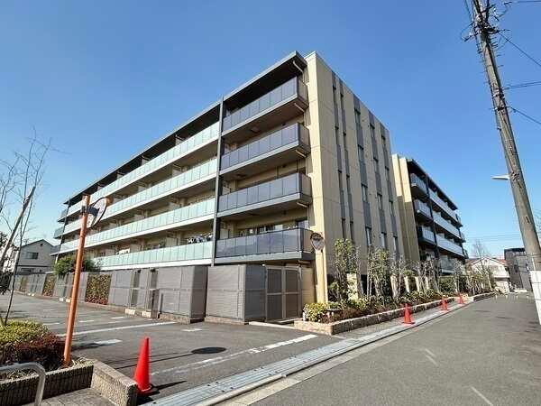 2015年8月築、三菱地所レジデンス分譲「ザ・パークハウス」シリーズ