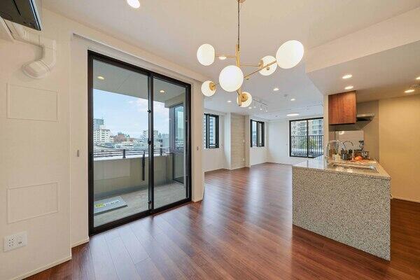 約15.4畳のリビング・ダイニングです。