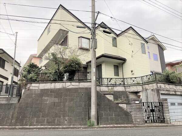 敷地面積183.18m2（約55.41坪）とゆったりしています。