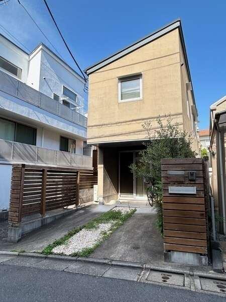 家具・調度品は販売対象には含まれません。