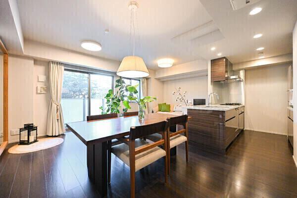 ※販売対象に家具・調度品は含まれません。