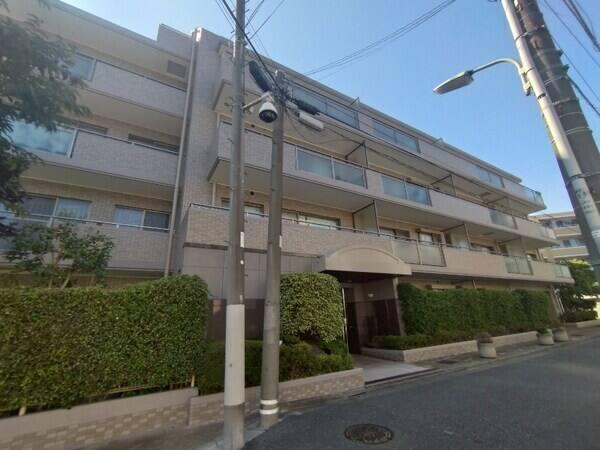 オートロック付きのエントランス
