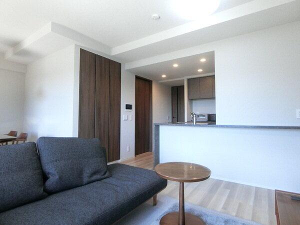 LDK床暖房対応、家具・調度品は販売価格に含まれません。