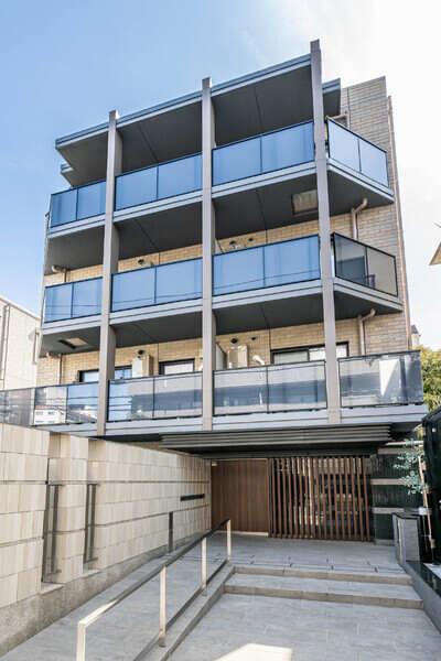 2路線3駅利用可能な好立地