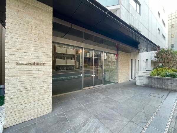 森トラストグループによるきめ細やかな管理・セキュリティの高いマンションです