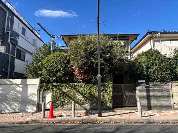 約179平米の整形地。建築条件無し。お好きなハウスメーカーをお選びいただけます。