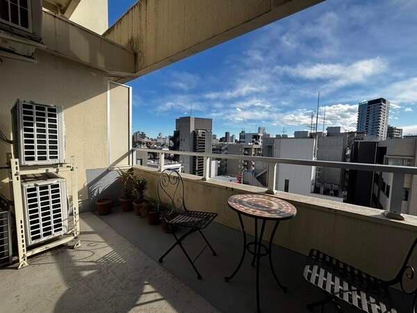 地上9階部分南向き住戸につき陽当たり良好家具・調度品は販売対象には含まれません。