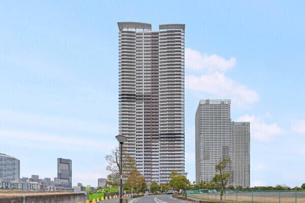 都営大江戸線「月島」駅、東京メトロ有楽町線「月島」駅徒歩12分。複数路線利用可能な立地です。