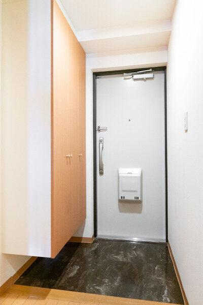 鶴見川沿いに建てられたマンションなので、自然の豊かさを身近に感じながらお過ごしいただけます。