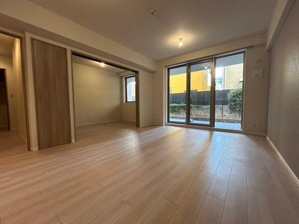 リビングダイニング＋洋室