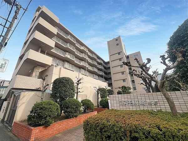 約11.2帖の広々としたリビングダイニング