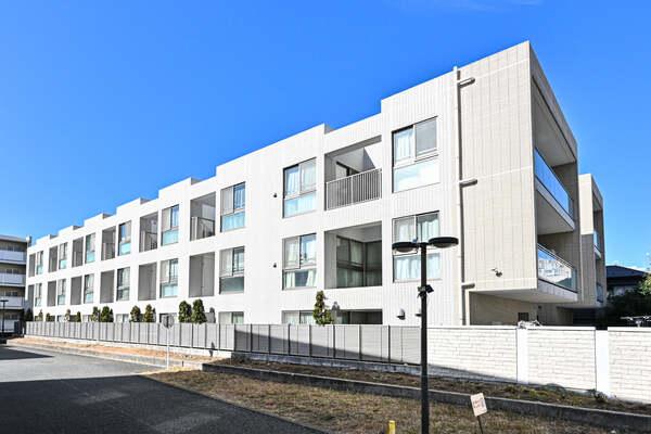 家具・調度品は販売価格に含まれません