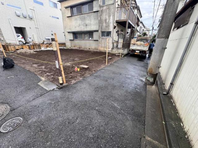 現地