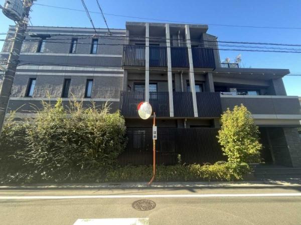 マンション表札（2024年12月撮影）
