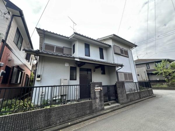 現地（古家あり）：写真中央（撮影年月：2025年04月）