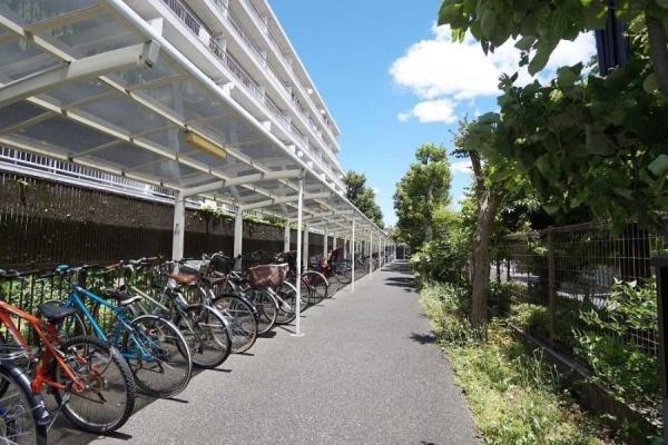 アプローチ（2024年07月撮影）