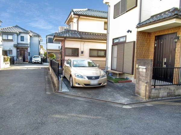 玄関（2024年05月撮影）