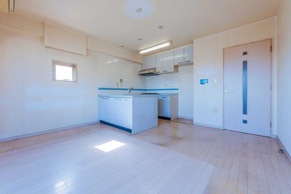 エントランス（2024年02月撮影）