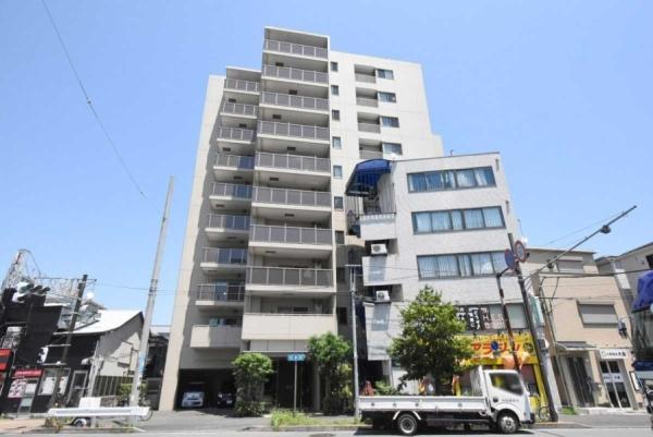 エントランス（2024年07月撮影）