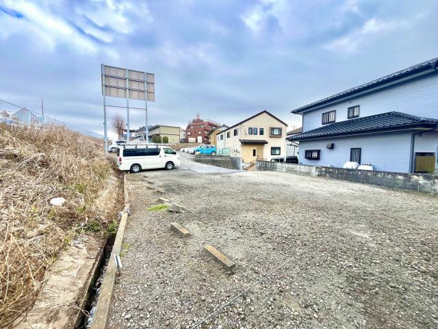 現地