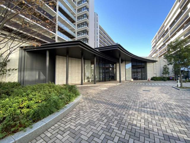 アプローチ(撮影年月：2025年12月)