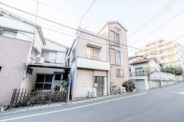 現地（古家あり）：真ん中　(撮影年月：2025年12月)