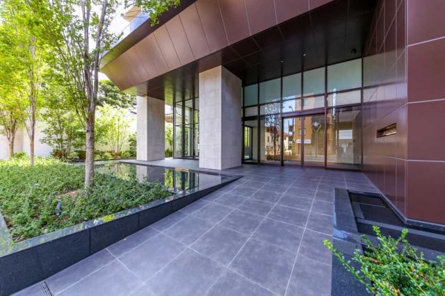 マンション表札(撮影年月：2025年12月)