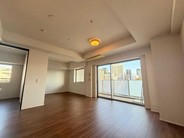 リビング・ダイニング：・リフォーム前の室内写真です。(撮影年月：2025年12月)