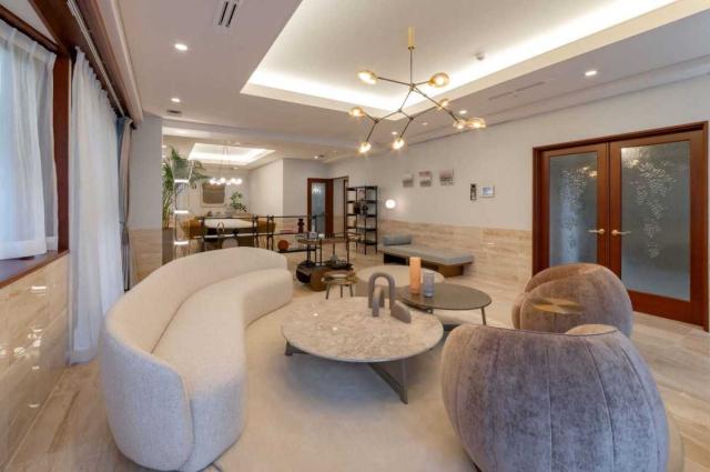 リビング・ダイニング：家具・調度品付き