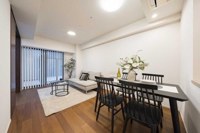 リビング・ダイニング：・家具・調度品等は本体価格に含まれません。