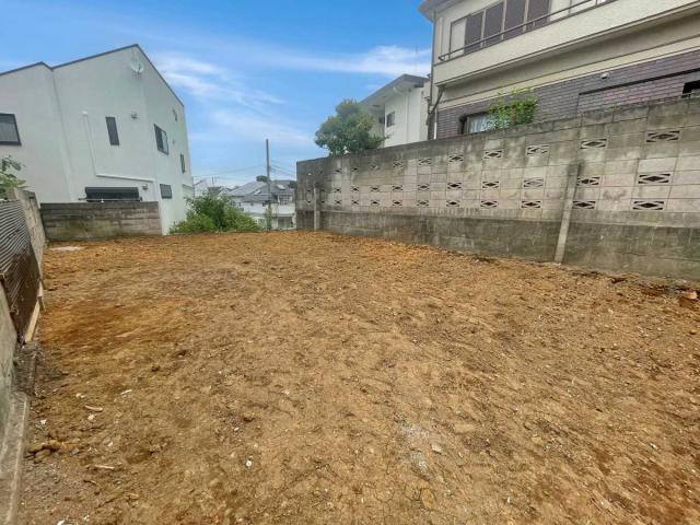 現地