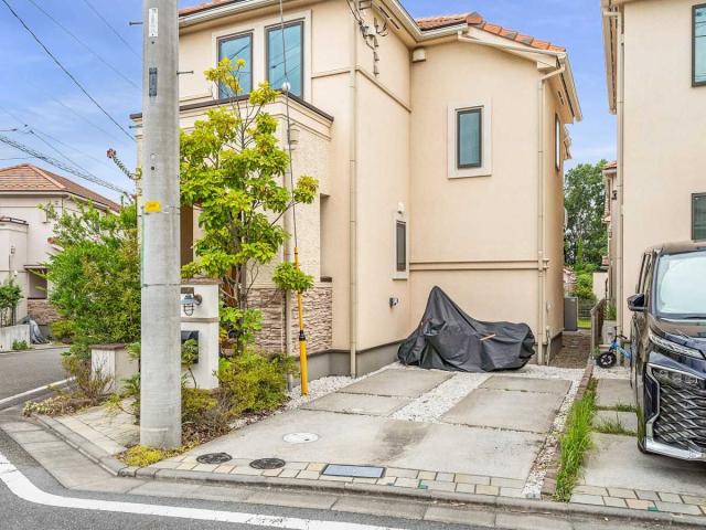 玄関（撮影年月：2025年08月）