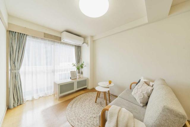 リビング・ダイニング：・家具調度品等は販売価格に含まれません。