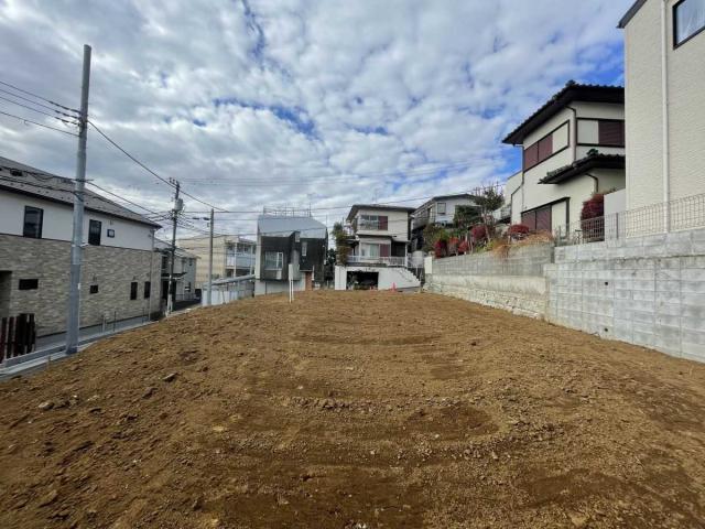 現地：全2区画／奥側(撮影年月：2025年12月)