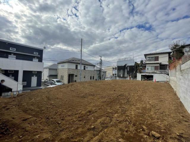 現地：全2区画／奥側(撮影年月：2025年12月)