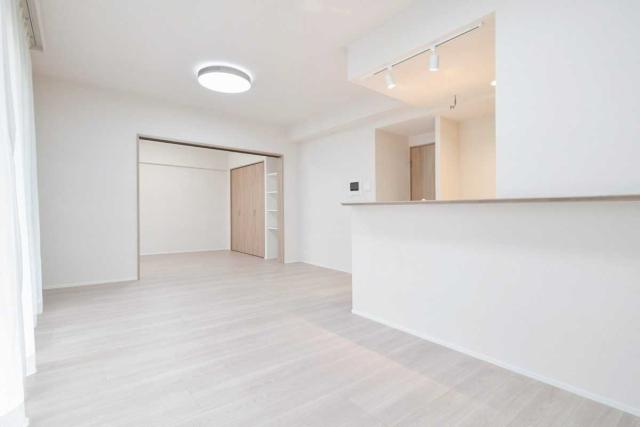 LDK：約14.5帖 床暖房付き(撮影年月：2026年02月)