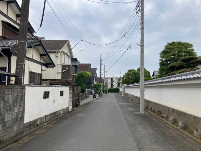 前面道路（撮影年月：2025年06月）