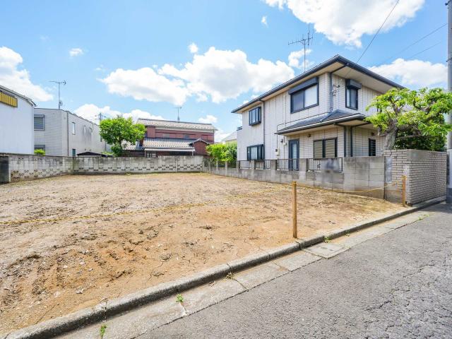 現地：写真奥側(全2区画)(撮影年月：2026年05月)