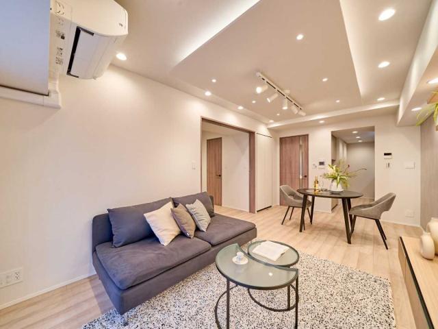 リビング・ダイニング：・家具・調度品は販売価格に含まれておりません