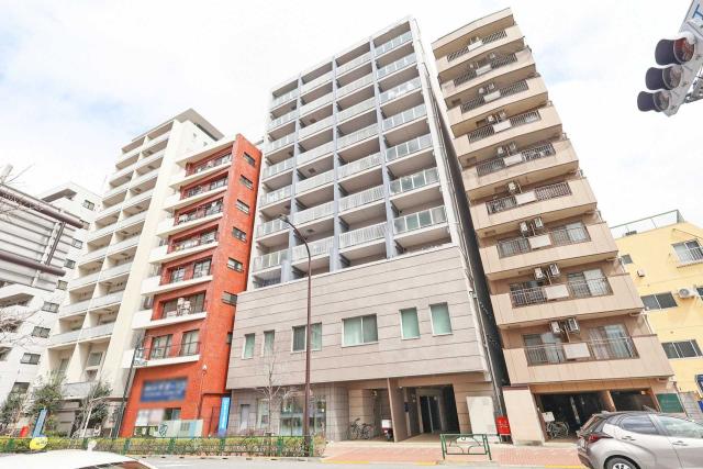 外観：写真中央の建物(撮影年月：2026年03月)